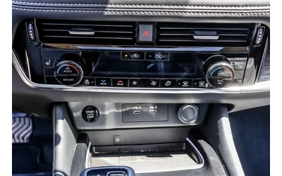 Nissan Rogue PLATINUM AWD * 360 КАМЕРА * HEAD UP * BLIND SPOT - автомобили, коли, обяви за нови и употребявани 8