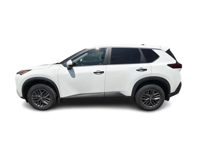 Nissan Rogue S AWD finished in Glacier White on Graphite cloth - автомобили, коли, обяви за нови и употребявани 6