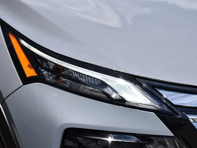 Nissan Rogue КОЖА, ПАНОРАМА, 360 КАМЕРА, BOSE, ЦЕНА ДО БГ - автомобили, коли, обяви за нови и употребявани 4