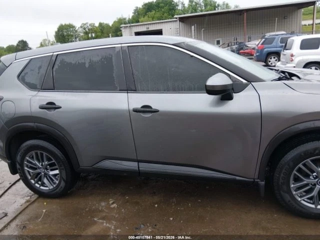 Nissan Rogue КАМЕРА| TOUCHSCREEN| KEYLESS| CARPLAY - автомобили, коли, обяви за нови и употребявани 12