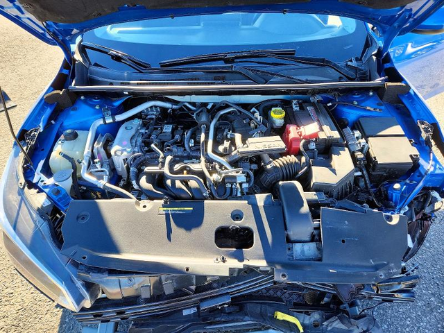 Nissan Sentra 2.0L 4 Front-wheel Drive - автомобили, коли, обяви за нови и употребявани 11