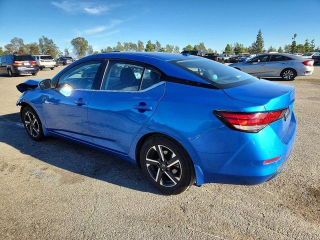 Nissan Sentra 2.0L 4 Front-wheel Drive - автомобили, коли, обяви за нови и употребявани 2