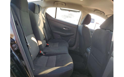 Nissan Sentra 2.0L 4 Front-wheel Drive - автомобили, коли, обяви за нови и употребявани 9