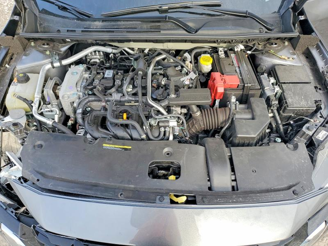 Nissan Sentra 2.0L 4 Front-wheel Drive - автомобили, коли, обяви за нови и употребявани 10