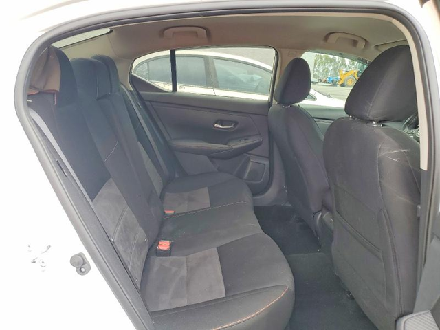Nissan Sentra 2.0L 4 FRONT WHEEL DRIVE - автомобили, коли, обяви за нови и употребявани 9
