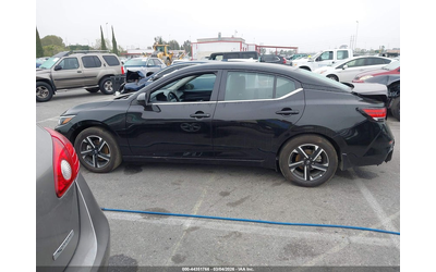 Nissan Sentra 2.0L I-4 DI, DOHC, VVT, 149HP Front Wheel Drive - автомобили, коли, обяви за нови и употребявани 13