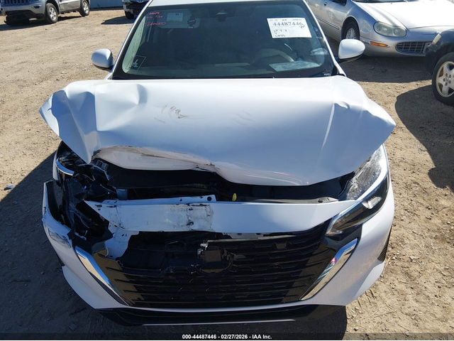 Nissan Sentra 2.0L I-4 DI, DOHC, VVT, 149HP Front Wheel Drive - автомобили, коли, обяви за нови и употребявани 11