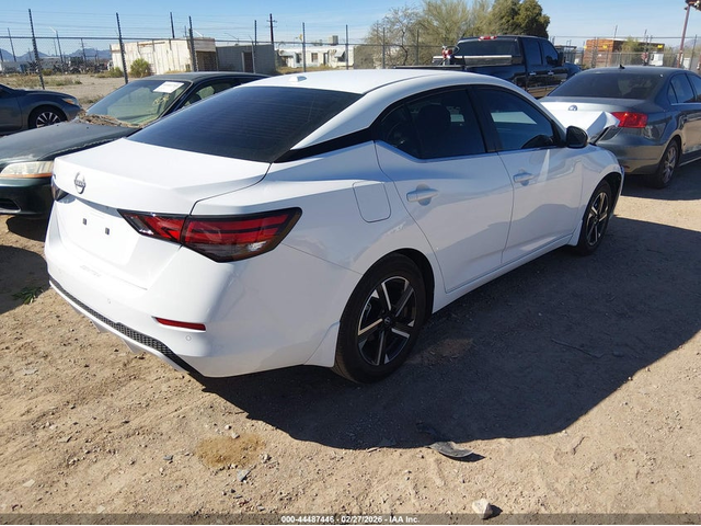 Nissan Sentra 2.0L I-4 DI, DOHC, VVT, 149HP Front Wheel Drive - автомобили, коли, обяви за нови и употребявани 3