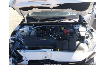 Nissan Sentra 2.0L I-4 DI, DOHC, VVT, 149HP Front Wheel Drive - автомобили, коли, обяви за нови и употребявани 9