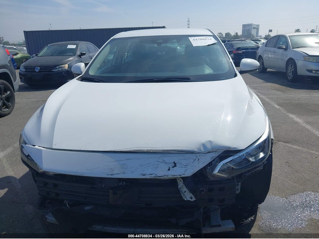 Nissan Sentra 2.0L I-4 DI, DOHC, VVT, 149HP Front Wheel Drive - автомобили, коли, обяви за нови и употребявани 11