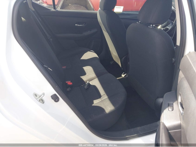 Nissan Sentra 2.0L I-4 DI, DOHC, VVT, 149HP Front Wheel Drive - автомобили, коли, обяви за нови и употребявани 7