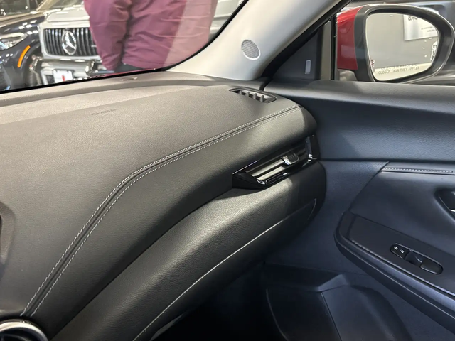 Nissan Sentra SV CVT|ALLOYS|ECOMODE|BACKUPCAM|HEATEDSEATS|SATRAD Front Wheel Drive - автомобили, коли, обяви за нови и употребявани 13