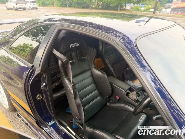 Nissan Skyline GTR - автомобили, коли, обяви за нови и употребявани 5