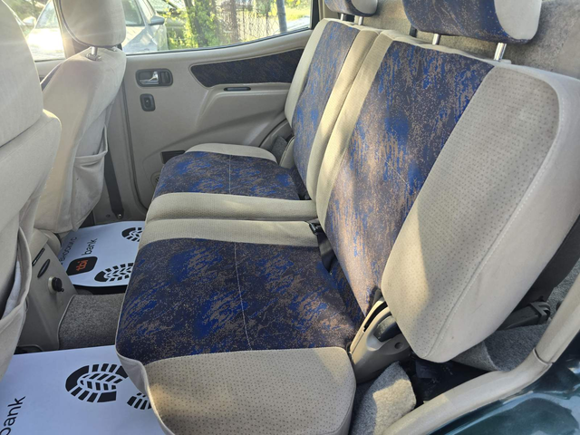 Nissan Terrano 2.7tdi/4x4/7места/klima - автомобили, коли, обяви за нови и употребявани 11