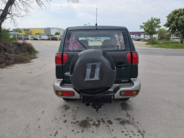 Nissan Terrano 2.7tdi/4x4/7места/klima - автомобили, коли, обяви за нови и употребявани 5