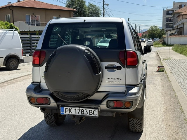 Nissan Terrano 2-3.0D-AVTOMAT-4Х4-ДЪЛГА БАЗА - автомобили, коли, обяви за нови и употребявани 4
