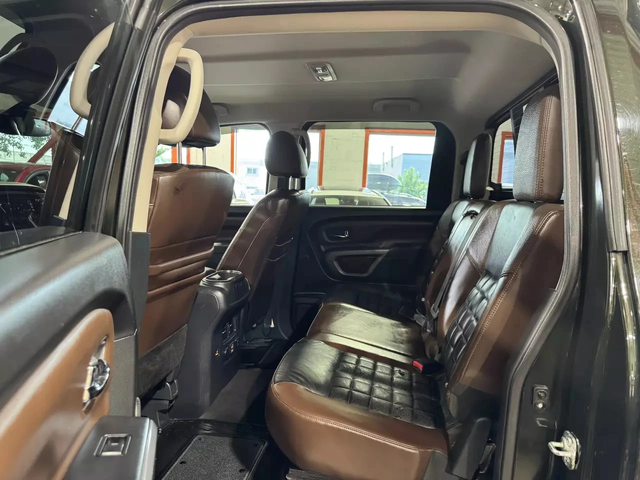 Nissan Titan crew cab 2019| PLATINUM| V8| 360| CARPLAY| - автомобили, коли, обяви за нови и употребявани 14