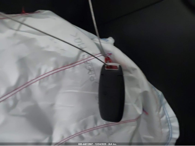 Nissan Versa 1.6L I-4 DOHC, VVT, 122HP Front Wheel Drive - автомобили, коли, обяви за нови и употребявани 10