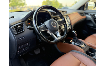 Nissan X-trail 2.0 D 4x4 177кс Оранжев Салон - автомобили, коли, обяви за нови и употребявани 7