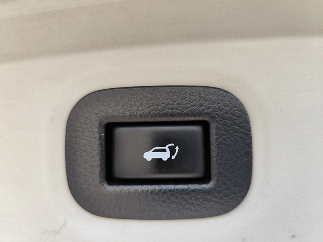 Nissan X-trail 1.6DCi* EURO6B* LED/XENON* NAVI* 360* KOЖА* - автомобили, коли, обяви за нови и употребявани 11