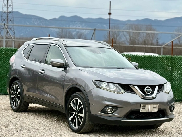 Nissan X-trail 1.6DCi NAVI* XENON* ITALY - автомобили, коли, обяви за нови и употребявани 0