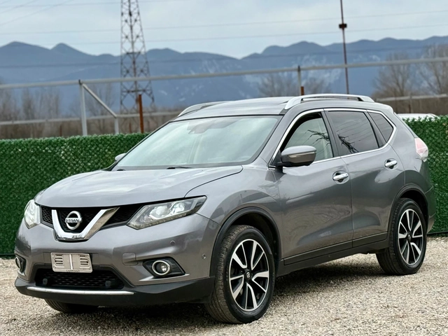 Nissan X-trail 1.6DCi NAVI* XENON* ITALY - автомобили, коли, обяви за нови и употребявани 2