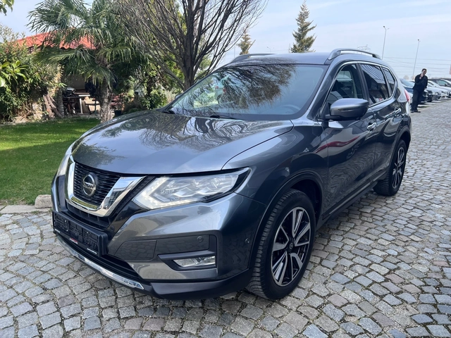 Nissan X-trail 1.7 dci Tekna 4x4 automatic Facelift - автомобили, коли, обяви за нови и употребявани 0