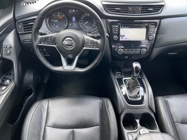 Nissan X-trail 1.7 dci Tekna 4x4 automatic Facelift - автомобили, коли, обяви за нови и употребявани 14