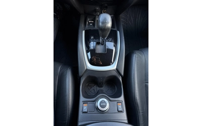 Nissan X-trail 2.2 4x4 360 Avtomatik - автомобили, коли, обяви за нови и употребявани 11
