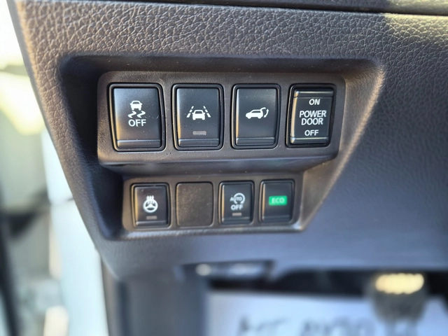 Nissan X-trail 1.6D АВТОМАТ - автомобили, коли, обяви за нови и употребявани 16