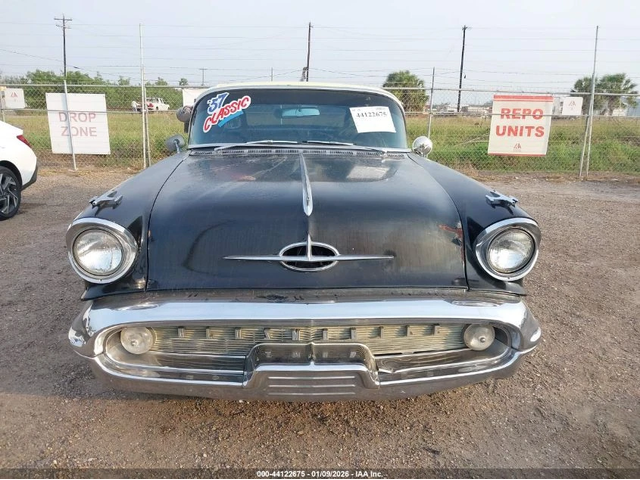 Oldsmobile Achieva 1957 OLDSMOBILE 98 - автомобили, коли, обяви за нови и употребявани 1