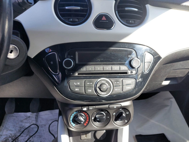 Opel Adam 1,2i - автомобили, коли, обяви за нови и употребявани 6