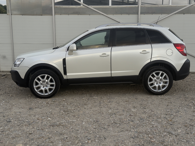 Opel Antara 2.0 CDTI (150 кс) 4x4 - автомобили, коли, обяви за нови и употребявани 6