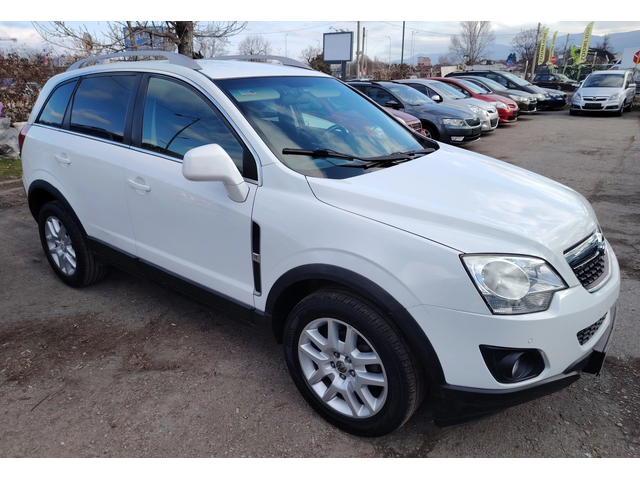 Opel Antara 2.4i/COSMO - автомобили, коли, обяви за нови и употребявани 0