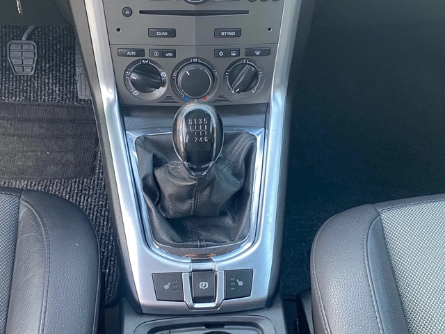 Opel Antara 2.2cdti 4x4 - автомобили, коли, обяви за нови и употребявани 13