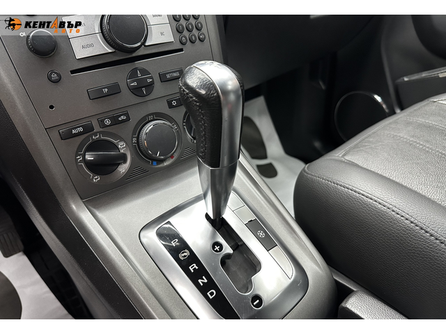 Opel Antara Автоматик/2.0d - автомобили, коли, обяви за нови и употребявани 11