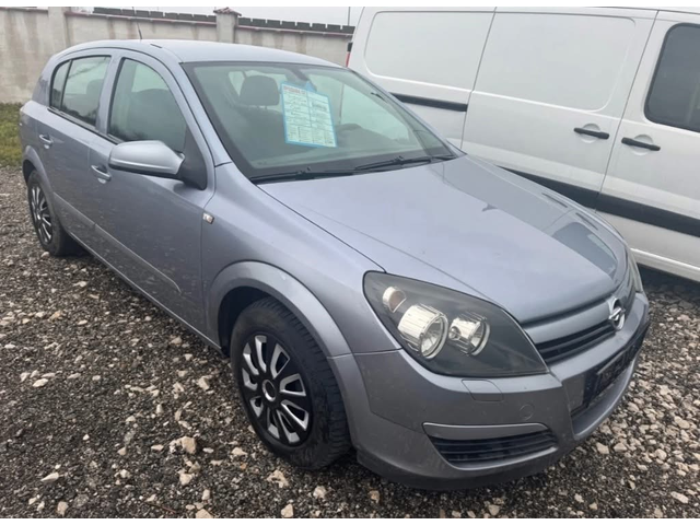 Opel Astra 1.4i - автомобили, коли, обяви за нови и употребявани 1