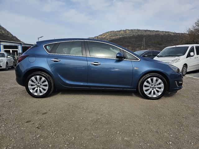 Opel Astra 1.4i -turbo - автомобили, коли, обяви за нови и употребявани 5