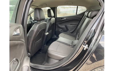 Opel Astra 1.6CDTI COSMO/NAVI/HEAD UP/LED/EURO6 - автомобили, коли, обяви за нови и употребявани 9