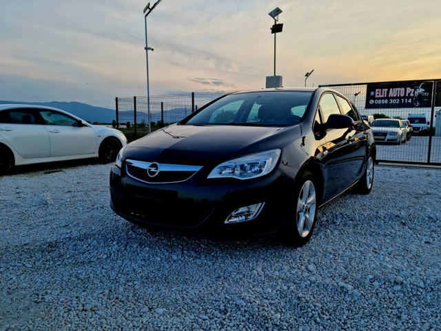 Opel Astra 1.6i Metan Evro 5 - автомобили, коли, обяви за нови и употребявани 0