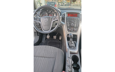 Opel Astra 1.7cdti - автомобили, коли, обяви за нови и употребявани 7