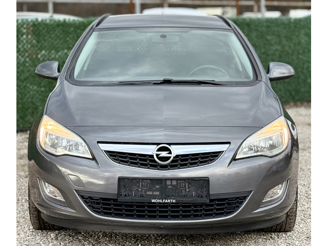 Opel Astra 1.7CDTi EURO 5 - автомобили, коли, обяви за нови и употребявани 1