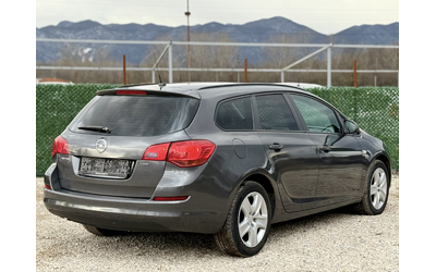 Opel Astra 1.7CDTi EURO 5 - автомобили, коли, обяви за нови и употребявани 6