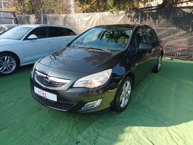 Opel Astra 1.4/100к.с./КЛИМАТРОНИК - автомобили, коли, обяви за нови и употребявани 0