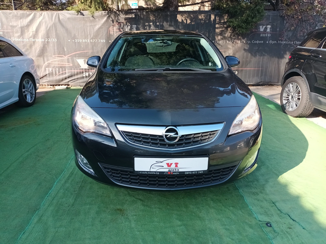 Opel Astra 1.4/100к.с./КЛИМАТРОНИК - автомобили, коли, обяви за нови и употребявани 1