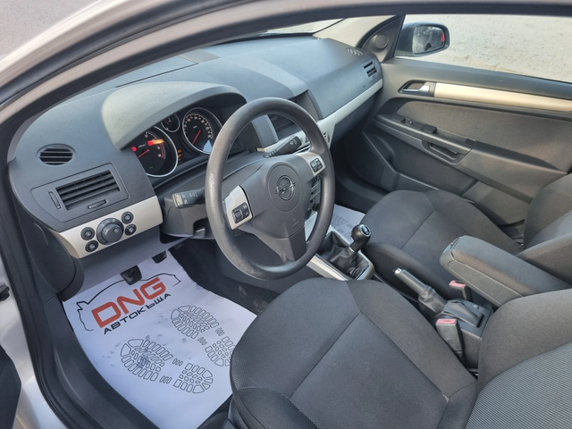 Opel Astra 1, 600 EURO5 - автомобили, коли, обяви за нови и употребявани 7