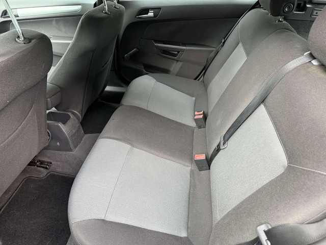 Opel Astra 1, 600 EURO4 - автомобили, коли, обяви за нови и употребявани 10