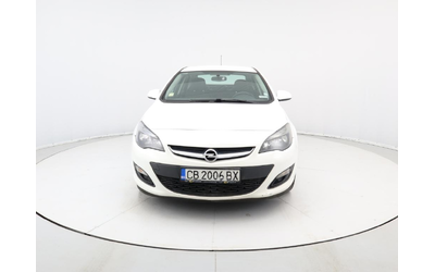 opel-astra - 0