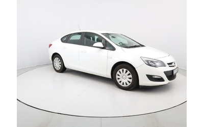 Opel Astra - автомобили, коли, обяви за нови и употребявани 6