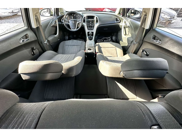 Opel Astra 1.7CDTI 110HP 156, 831KM EURO5B - автомобили, коли, обяви за нови и употребявани 8